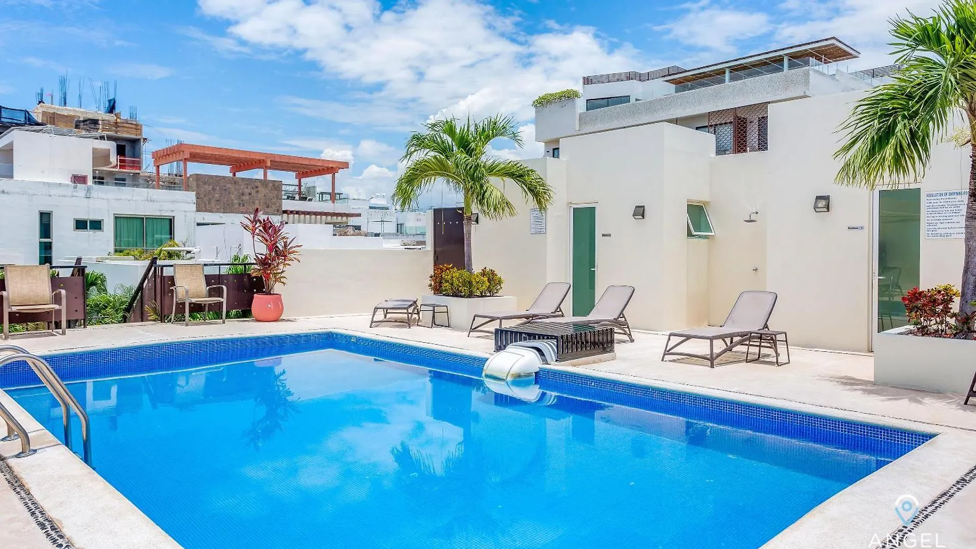 New Tropical Vibe Condo With Roof Pool Beach 3 Blks contacts